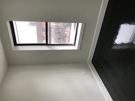 Rented by Nooklyn NYC LLC | media 12