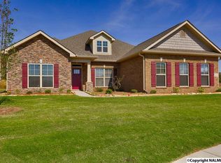 12600 Honey Rock Cir, Huntsville, AL 35803