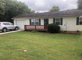 413 Copeland Ave, Clinton, TN 37716