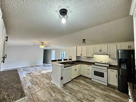 5th image of 855 Beason Dr