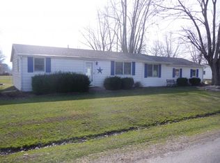 14119 E 850th Ave, Effingham, IL 62401