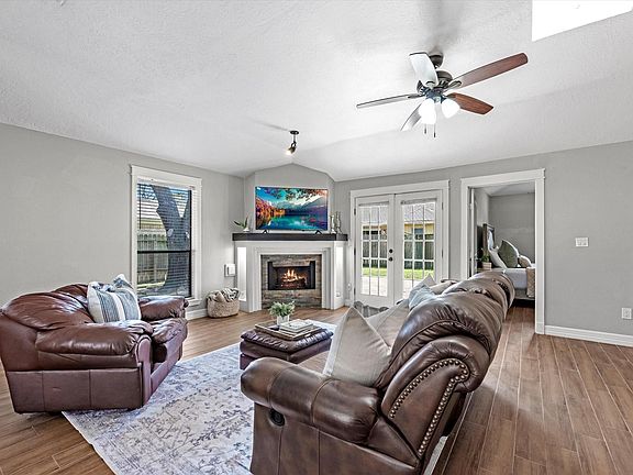 2nd image of 17519 Sundrop Ln