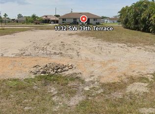 1132 SW 39th Ter, Cape Coral, FL 33914