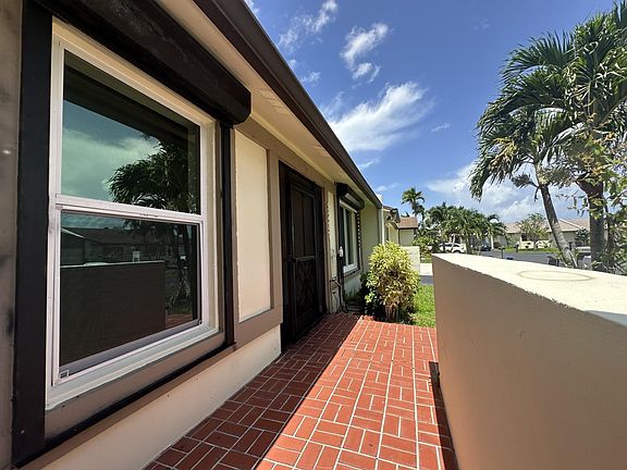 3rd image of 5227 Copperleaf Circle
