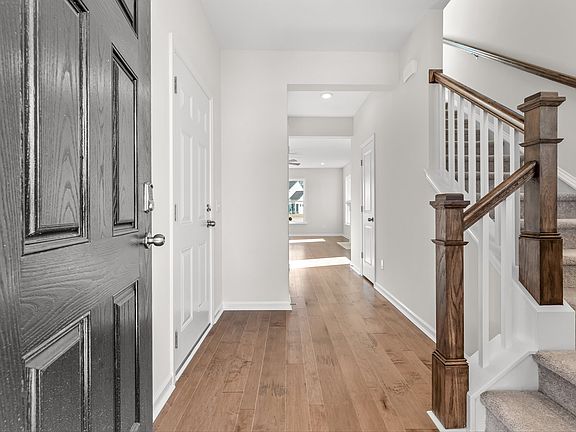 These photos are representative of this floor plan, but all options may not be available in every co