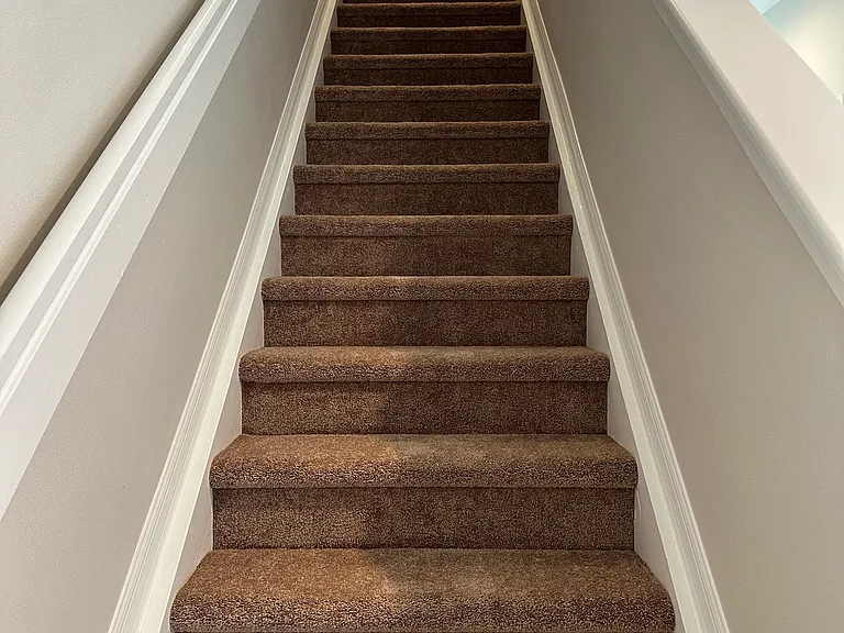 1061 Normandie Way — Photo 12