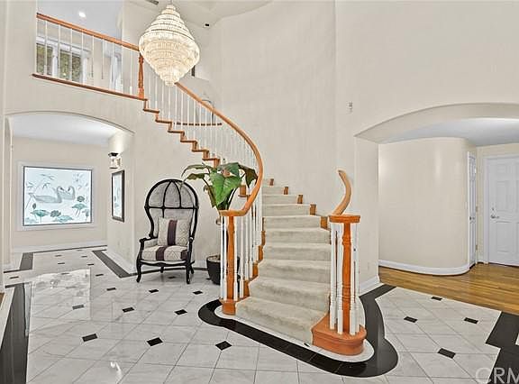 4th image of 2257 Highland Vista Dr