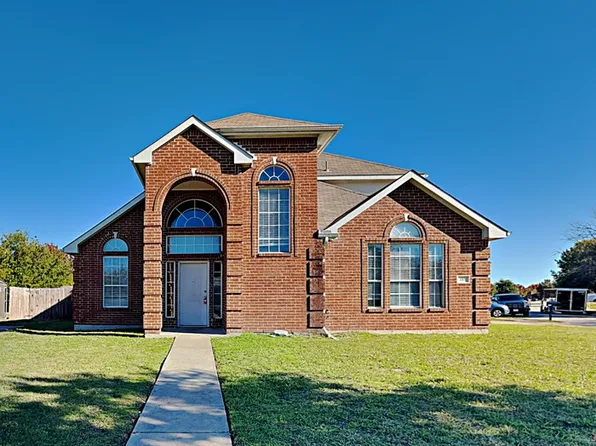 110 Meadow Ct, Forney, TX 75126