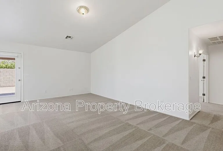 15006 W Cameron Dr — Photo 6