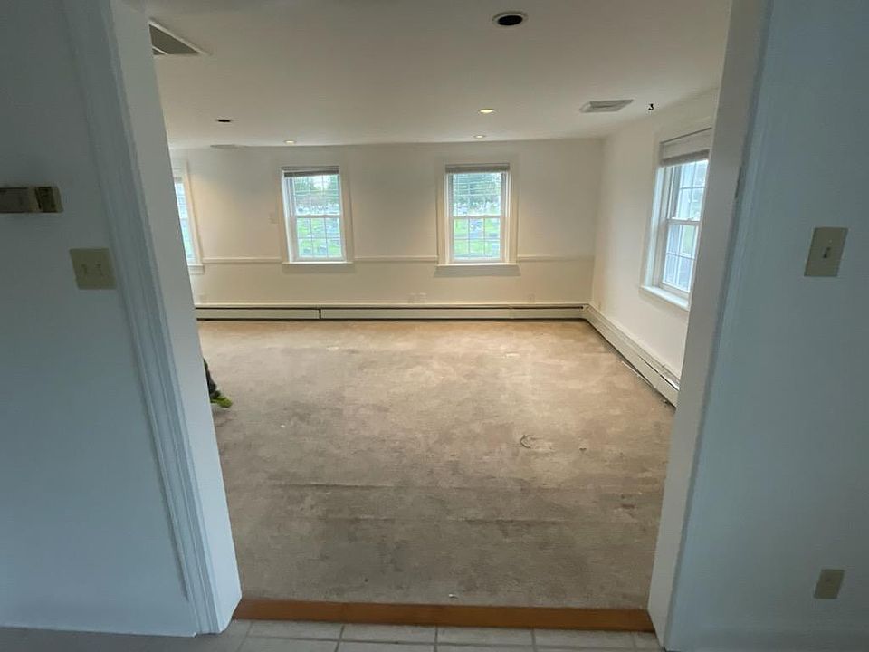 1st image of 126A S Elm Ave #A