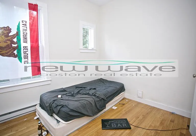 22 Sussex St — Photo 7