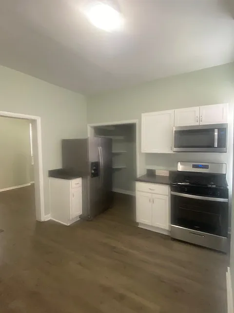 1036 Oakwood Ave. - 1 — Photo 3