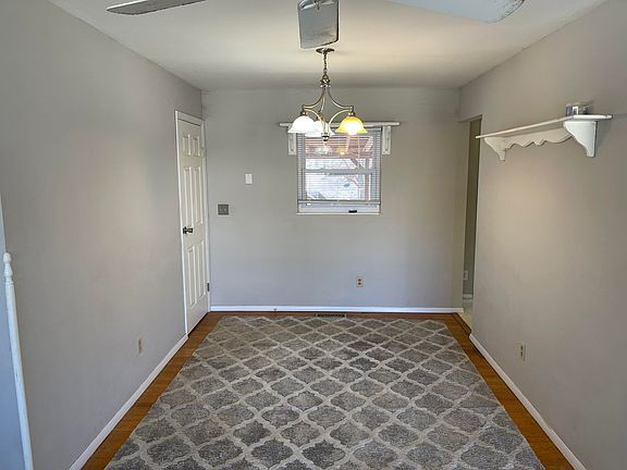 5th image of 3527 Concord Dr