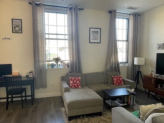 10 Weston Ave #203 — Photo 8