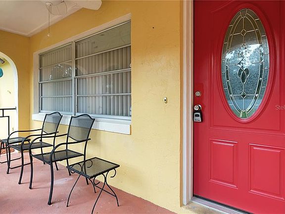 4th image of 450 S Scarboro Ave