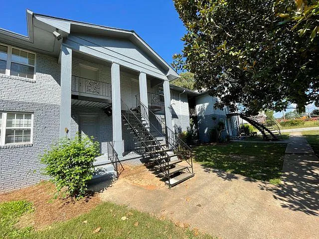3155 Harris Dr — Photo 1