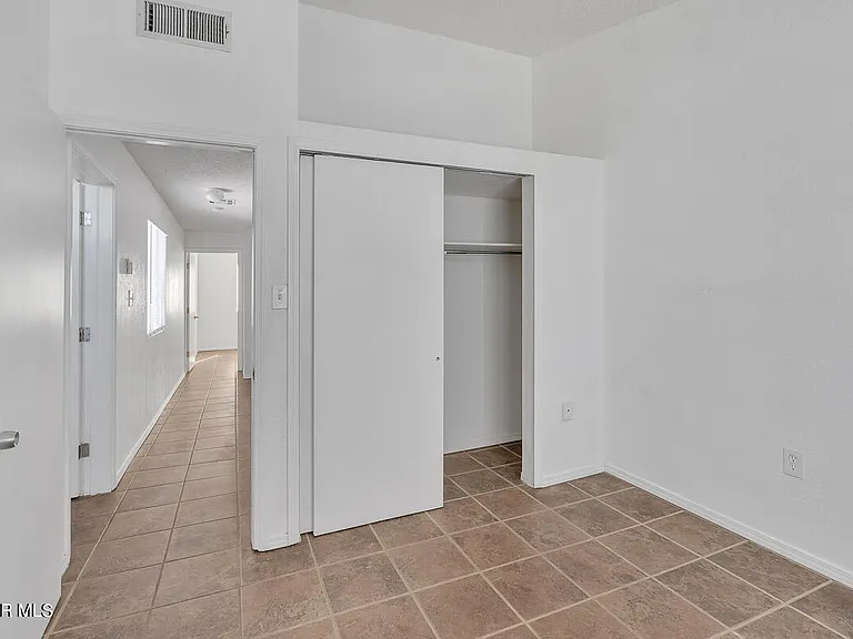 11042 Morning Dew Ct — Photo 13