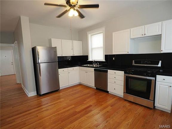 4th image of 4615 Loughborough Ave