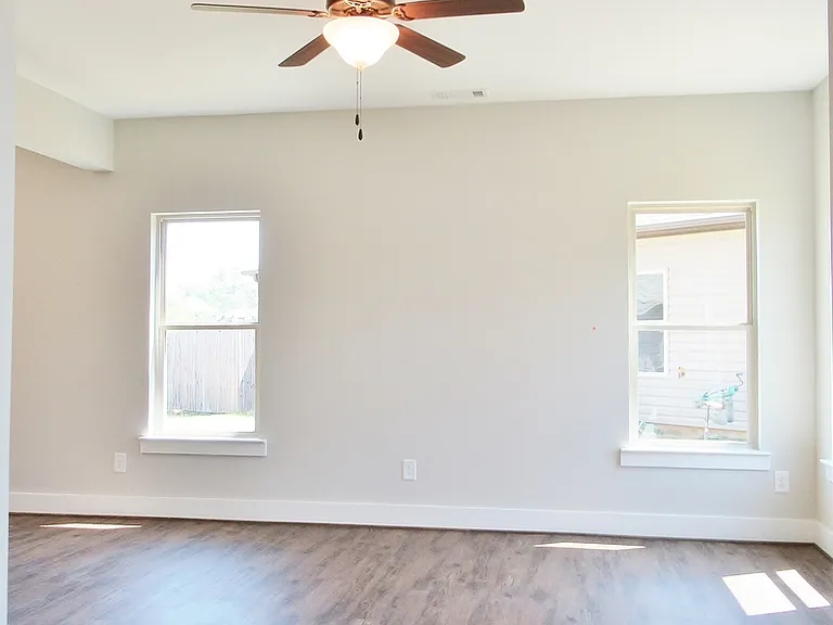 6470 Cheshire Cove Dr — Photo 3