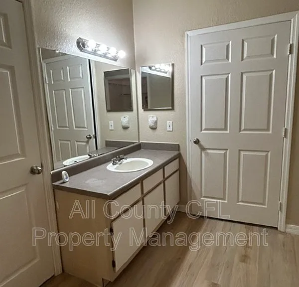 5961 Westgate Dr #2027 — Photo 15