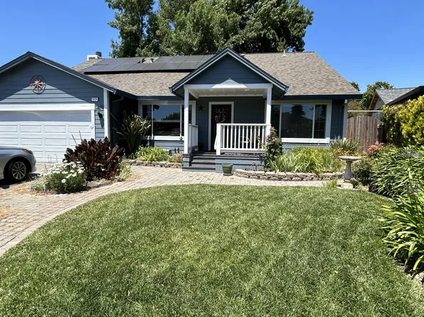 5276 Evonne Ave, Rohnert Park, CA 94928