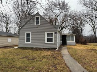 3N509 Oak Rd, West Chicago, IL 60185