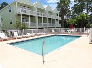 709 SE 3rd St #D, Carrabelle, FL 32322