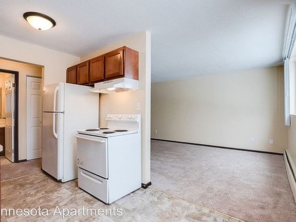 3rd image of 1533 Woodbridge St APT G7