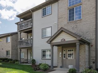 10302 Southern Meadows Dr APT 201, Louisville, KY 40241