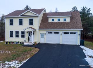 32 Tree Farm Rd, Brunswick, ME 04011