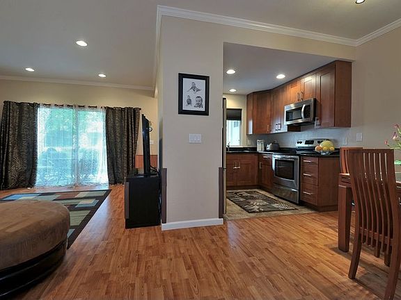 2nd image of 1076 Cedar Gables Dr