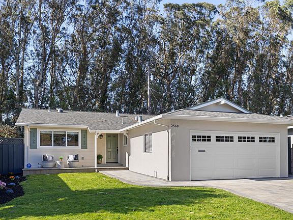 2nd image of 2560 Evergreen Dr