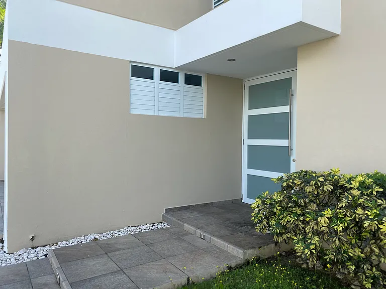 68 Urb Mansiones De Juncos Caoba St — Photo 5