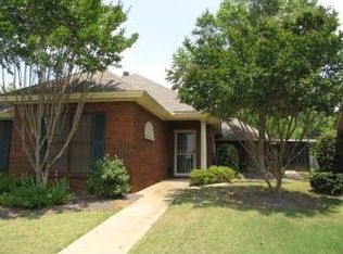 1737 Pebble Creek Dr, Prattville, AL 36066