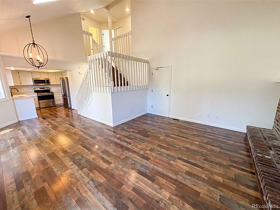 3rd image of 9938 Garland Drive