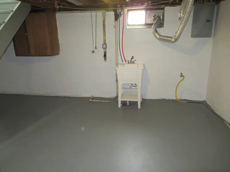 1462 Harvard Dr — Photo 18