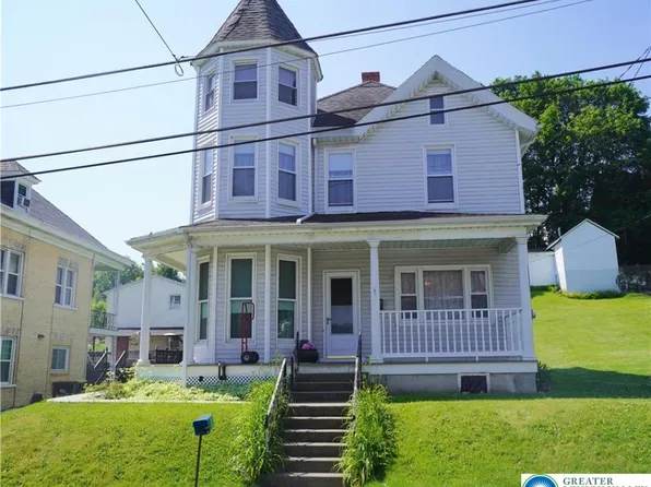 3436 Main St, Emerald, PA 18080