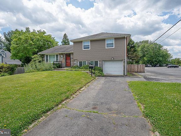 2nd image of 20 Fairview Rd