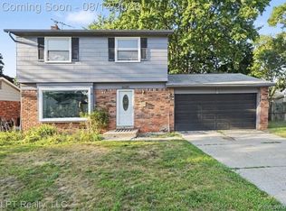 36528 Fairchild St, Westland, MI 48186