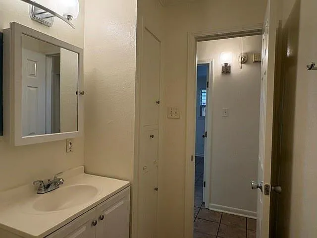 4518 Park Dr S — Photo 11