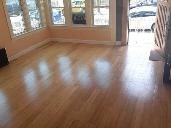 5th image of 9415 131st St