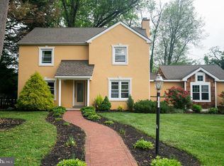 525 Croyden Rd, Cheltenham, PA 19012