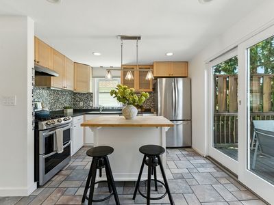 78 Litchfield St, Brighton, MA, 02135