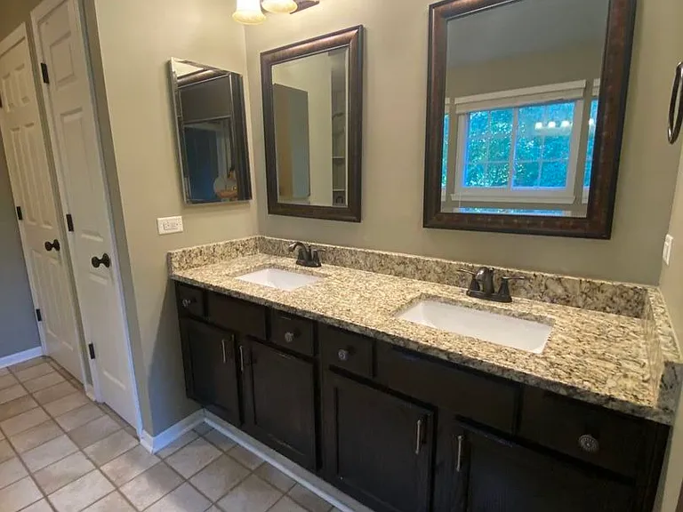 1213 Pennsbury Ln — Photo 18