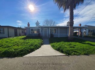 332 Coronado Dr, Petaluma, CA 94954