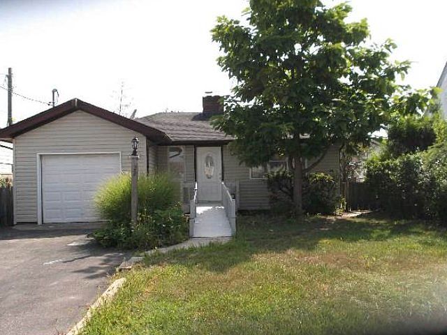 2nd image of 22 Meadow Ln