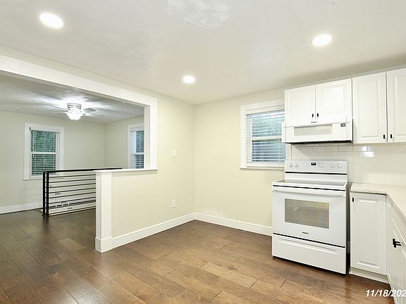 5th image of 819 N Westmoreland Dr Unit B