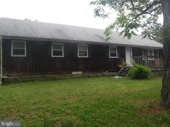 25 Douglas Ln, Waretown, NJ 08758