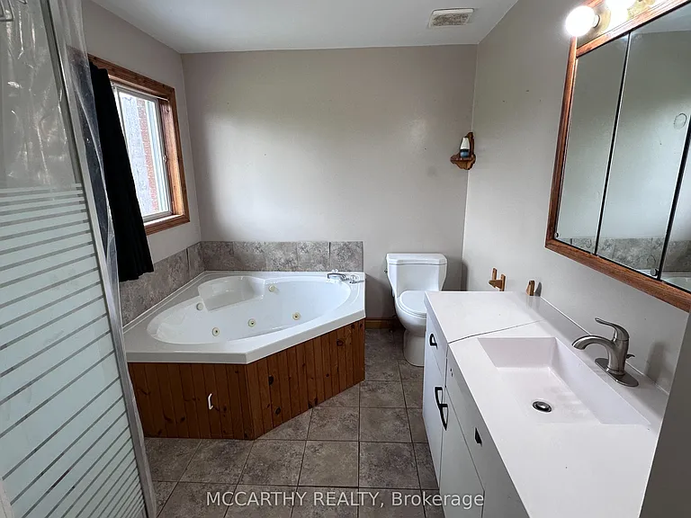 516354 County Road 124 — Photo 23