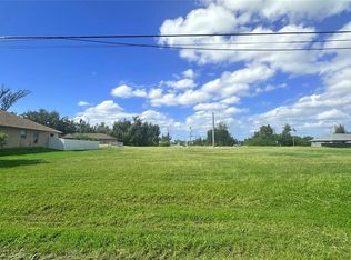 312 SW 15th Pl LOT 33, Cape Coral, FL 33991